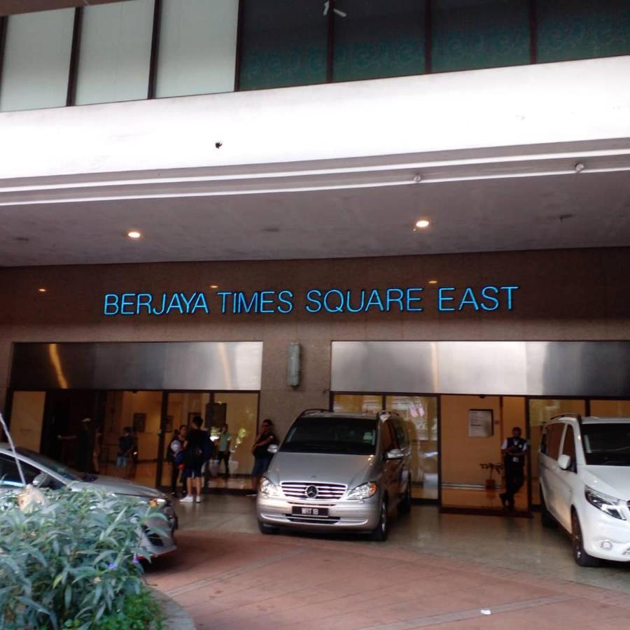 Smart At Times Square Kl *